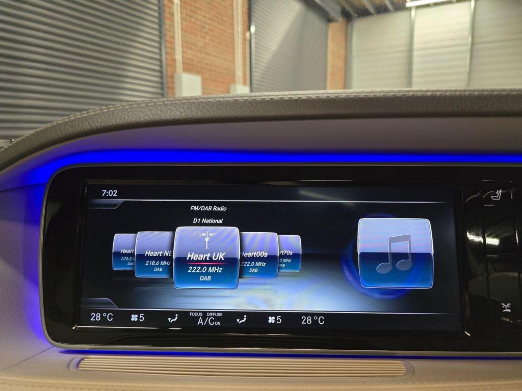 MERCEDES-BENZ S CLASS 4.7 S500L V8 AMG Line 2014