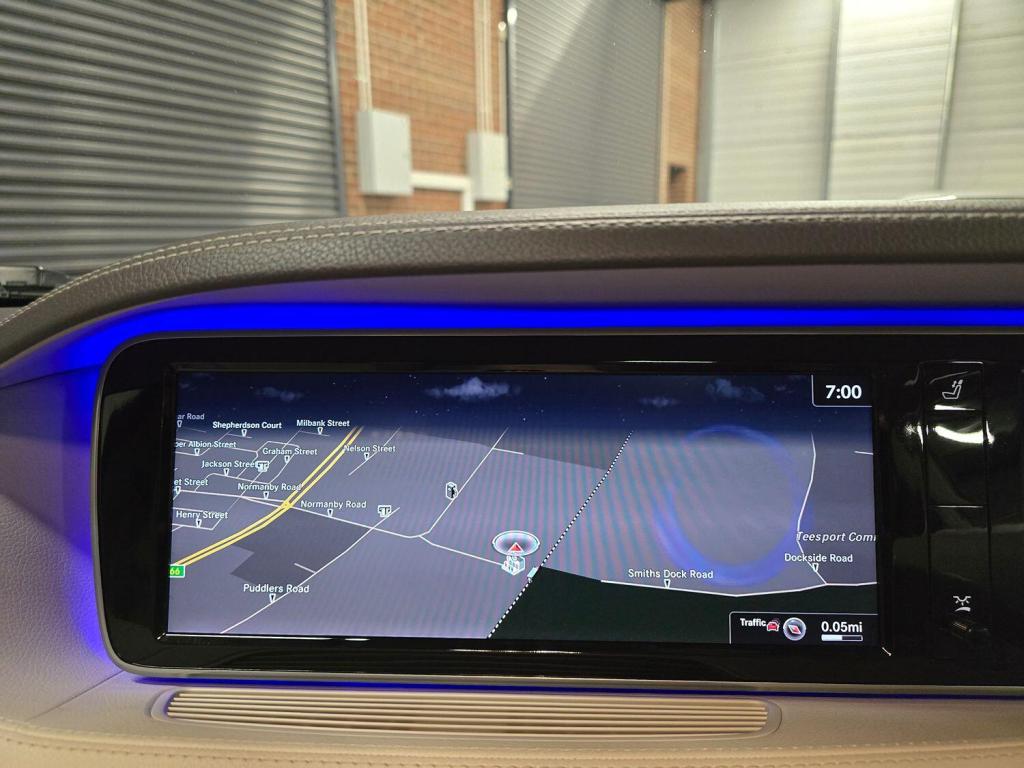 MERCEDES-BENZ S CLASS 4.7 S500L V8 AMG Line 2014