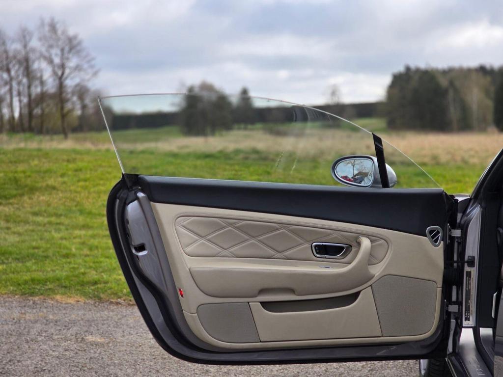 BENTLEY CONTINENTAL 6.0 GT 2006
