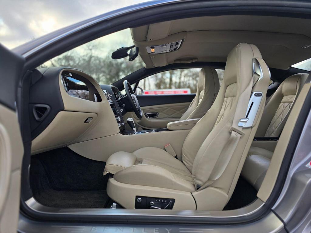 BENTLEY CONTINENTAL 6.0 GT 2006