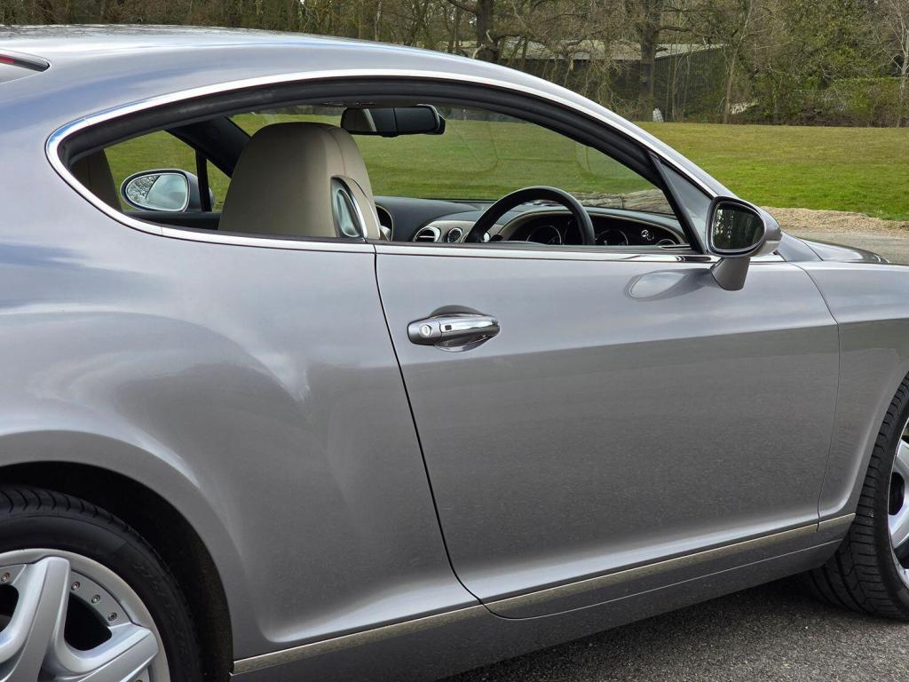 BENTLEY CONTINENTAL 6.0 GT 2006