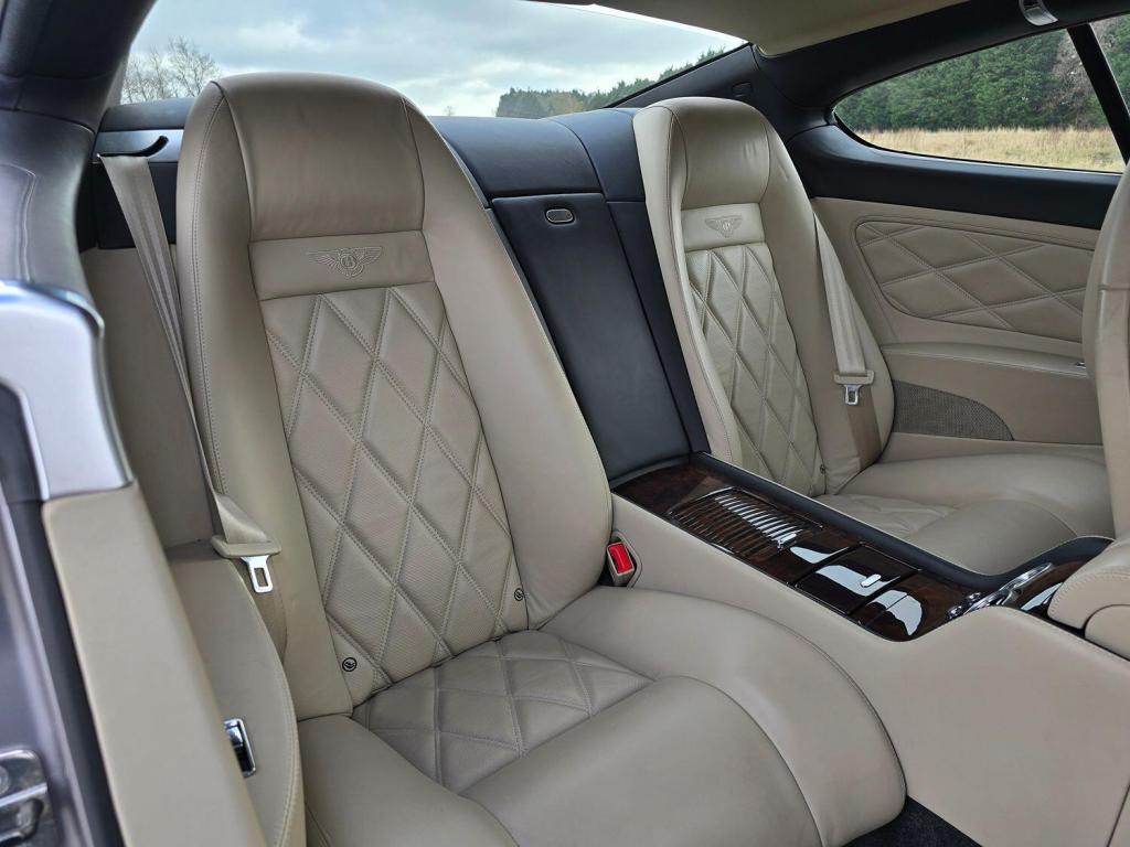BENTLEY CONTINENTAL 6.0 GT 2006