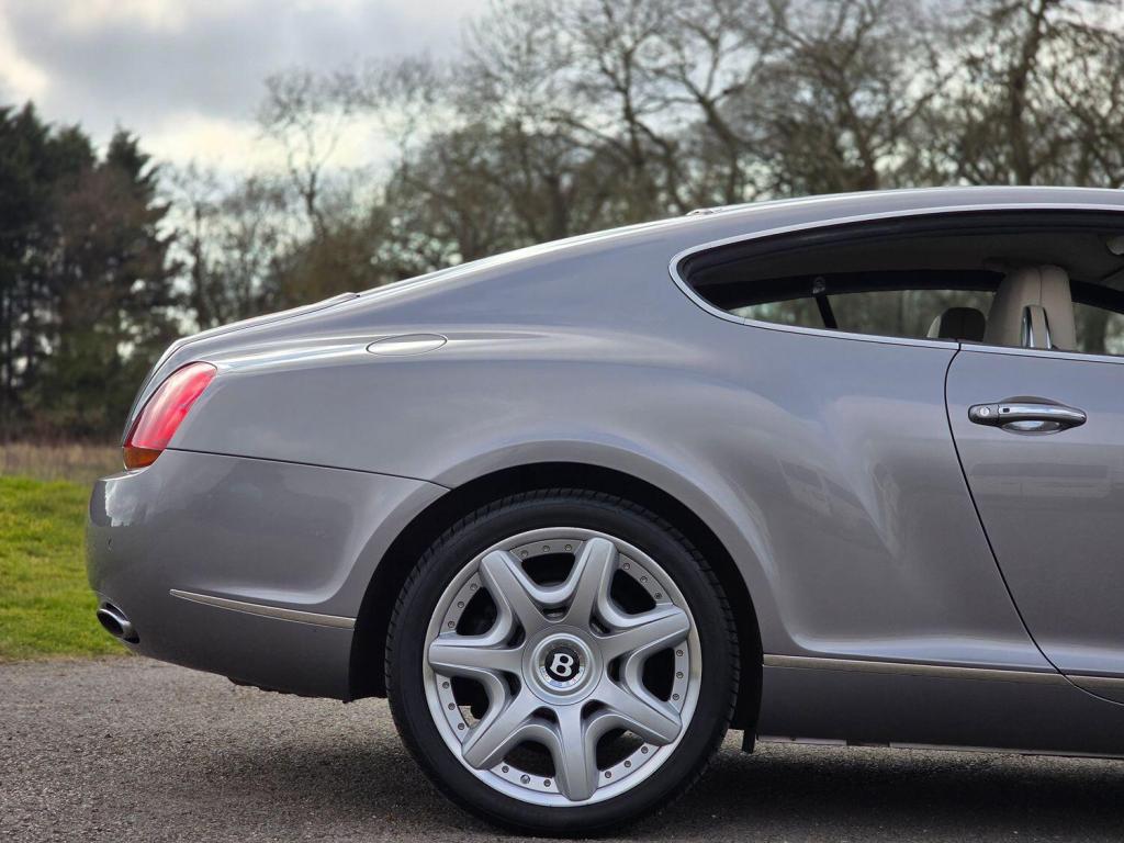 BENTLEY CONTINENTAL 6.0 GT 2006