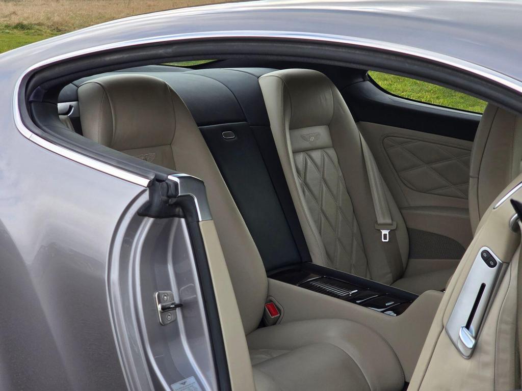 BENTLEY CONTINENTAL 6.0 GT 2006