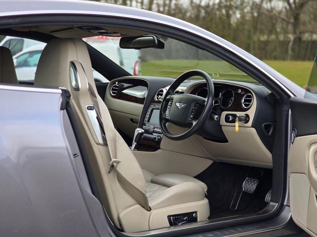 BENTLEY CONTINENTAL 6.0 GT 2006