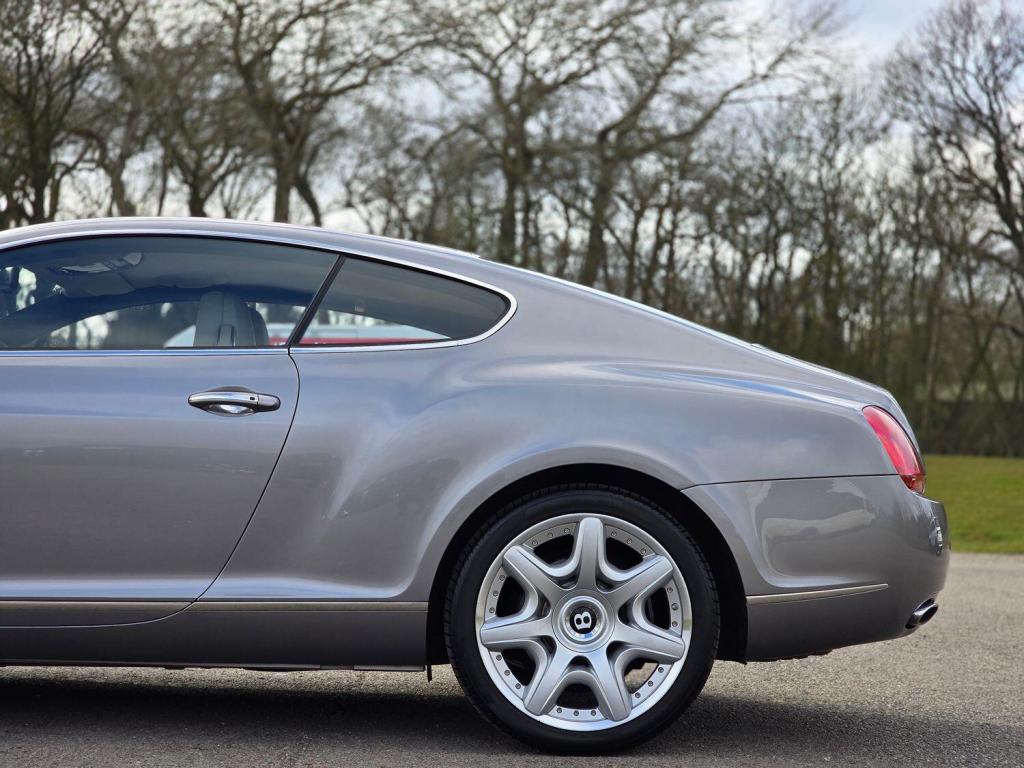 BENTLEY CONTINENTAL 6.0 GT 2006
