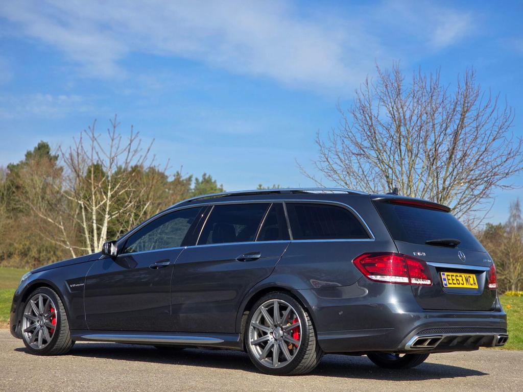 MERCEDES-BENZ E CLASS 5.5 E63 V8 BiTurbo AMG S 2015