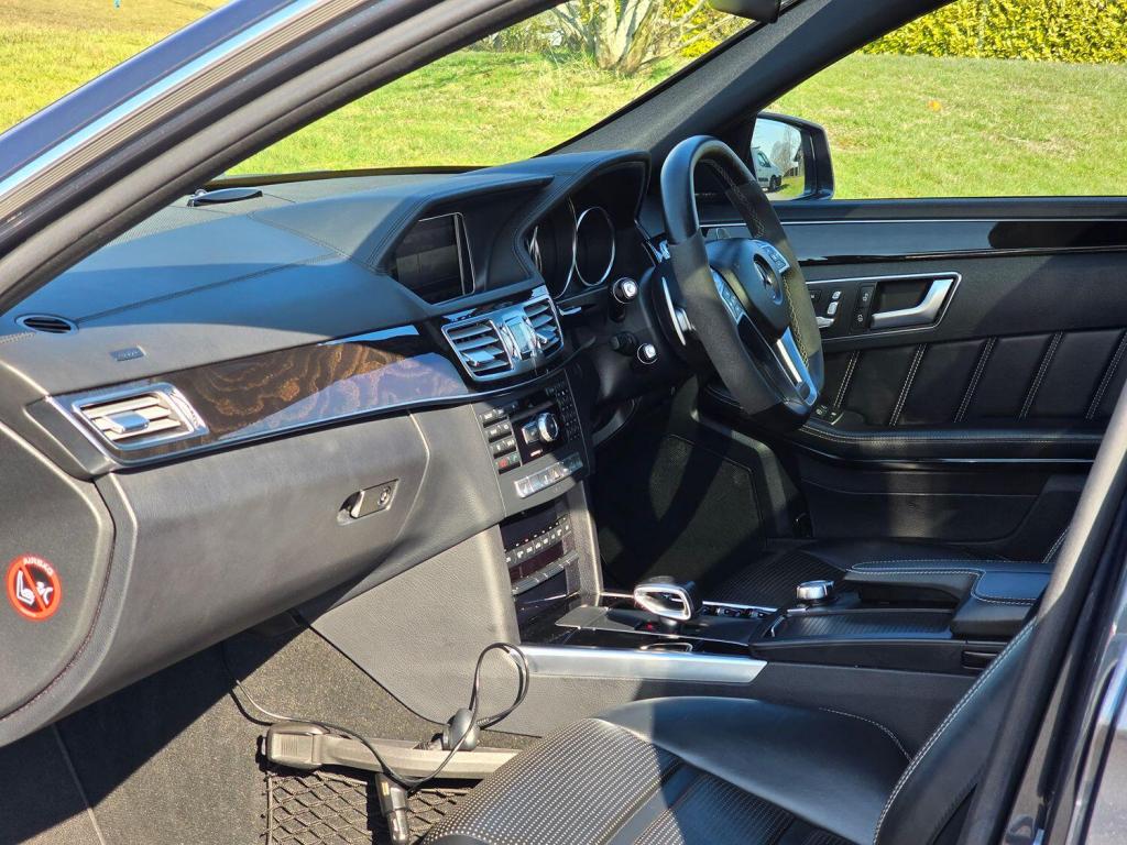 MERCEDES-BENZ E CLASS 5.5 E63 V8 BiTurbo AMG S 2015