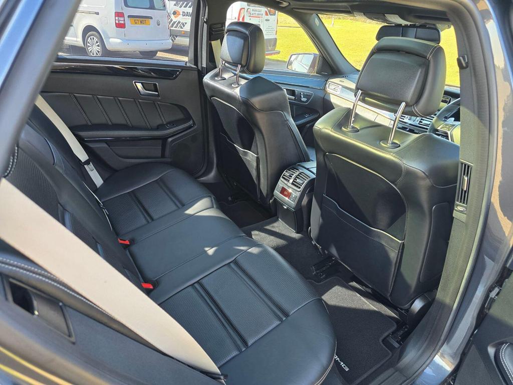 MERCEDES-BENZ E CLASS 5.5 E63 V8 BiTurbo AMG S 2015