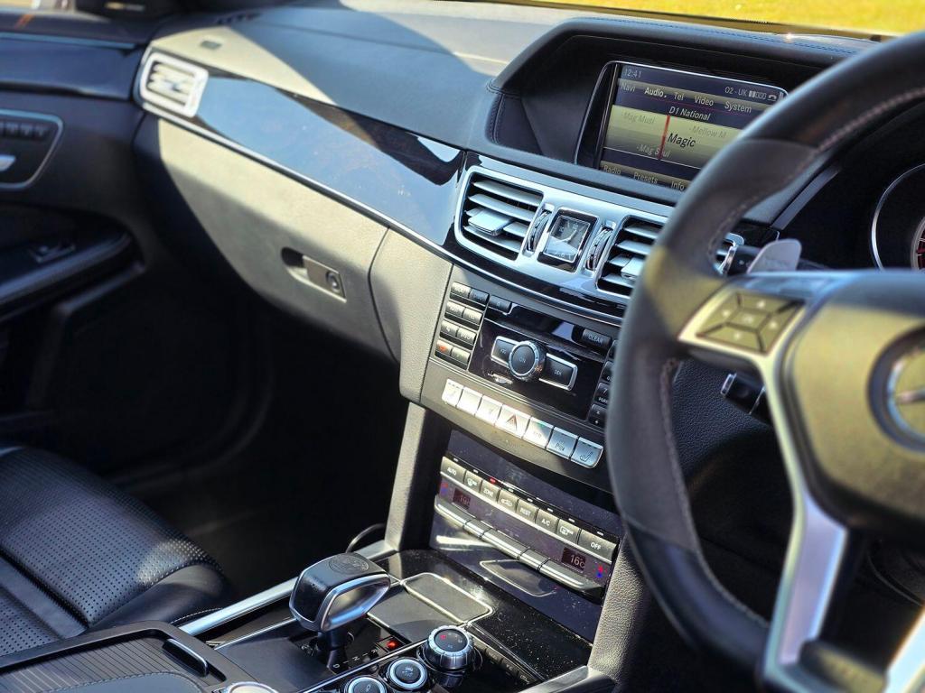 MERCEDES-BENZ E CLASS 5.5 E63 V8 BiTurbo AMG S 2015