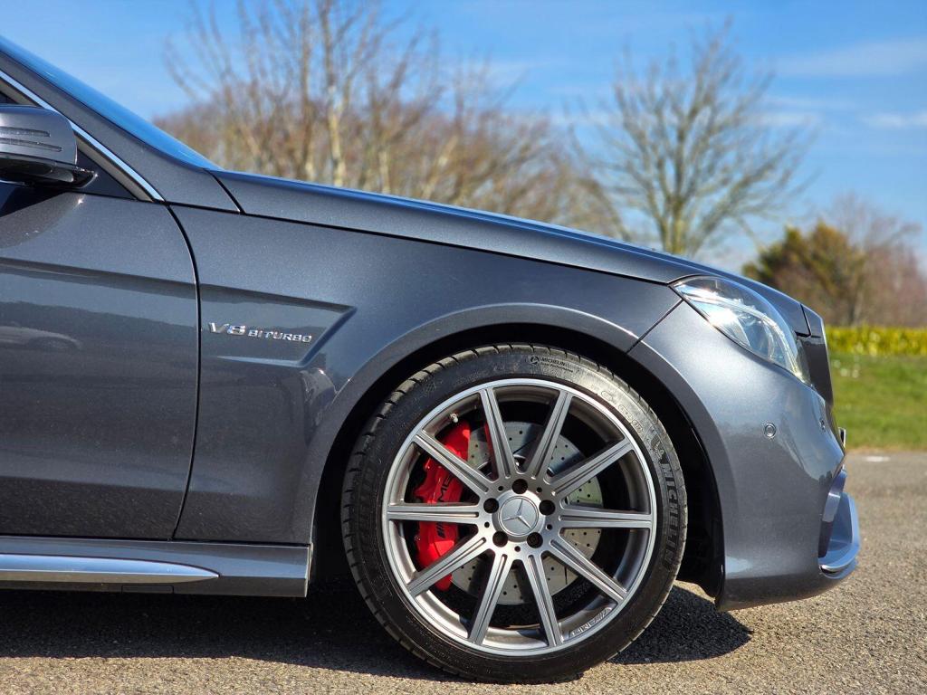 MERCEDES-BENZ E CLASS 5.5 E63 V8 BiTurbo AMG S 2015