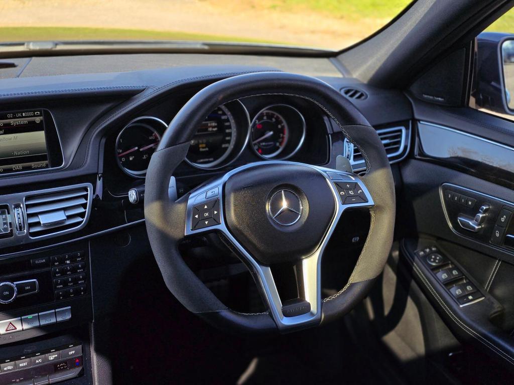 MERCEDES-BENZ E CLASS 5.5 E63 V8 BiTurbo AMG S 2015