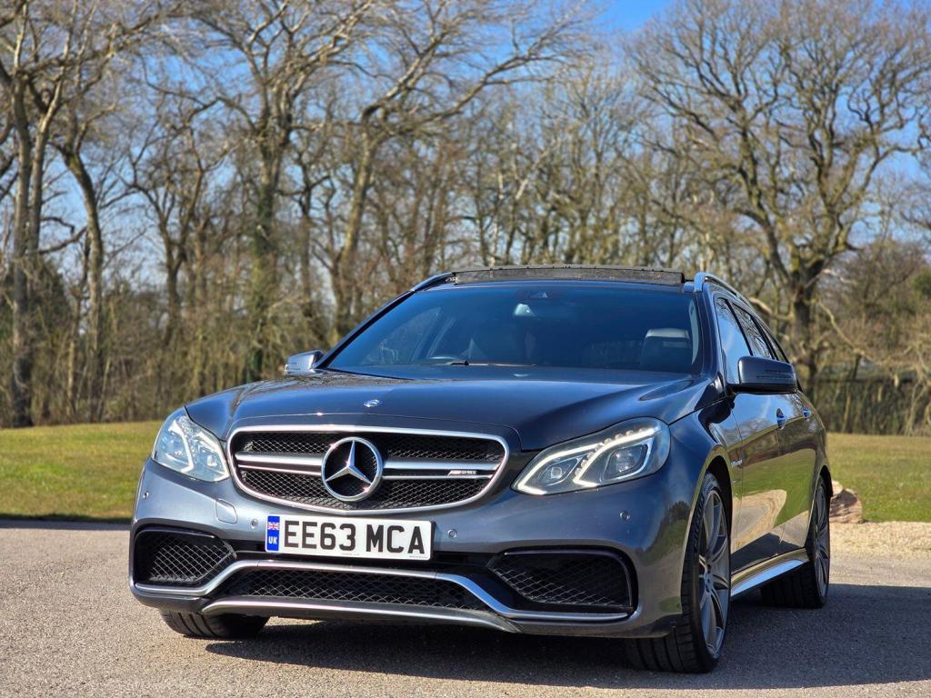 MERCEDES-BENZ E CLASS 5.5 E63 V8 BiTurbo AMG S 2015