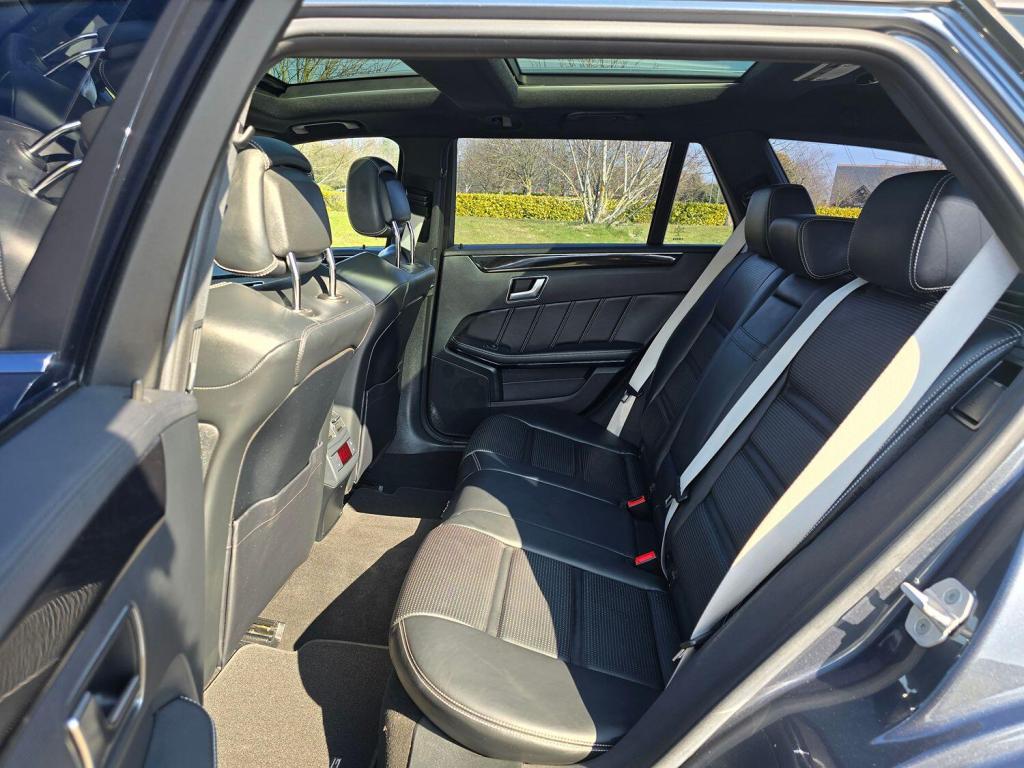 MERCEDES-BENZ E CLASS 5.5 E63 V8 BiTurbo AMG S 2015