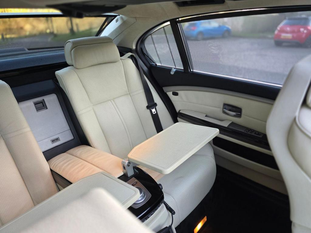 BMW 7 SERIES 6.0 760Li 2006