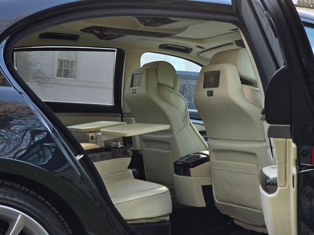 BMW 7 SERIES 6.0 760Li 2006