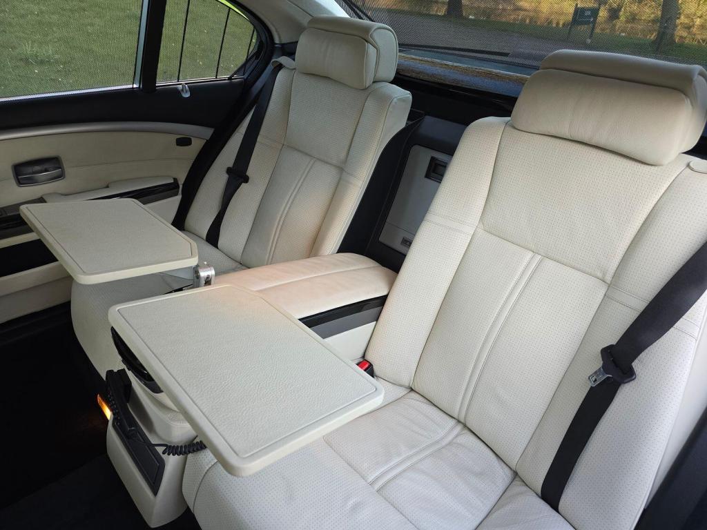 BMW 7 SERIES 6.0 760Li 2006