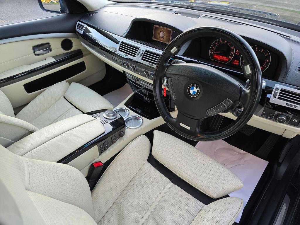 BMW 7 SERIES 6.0 760Li 2006