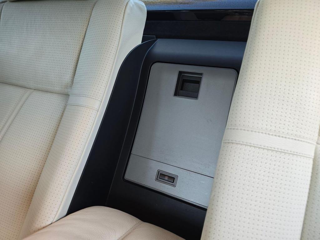 BMW 7 SERIES 6.0 760Li 2006