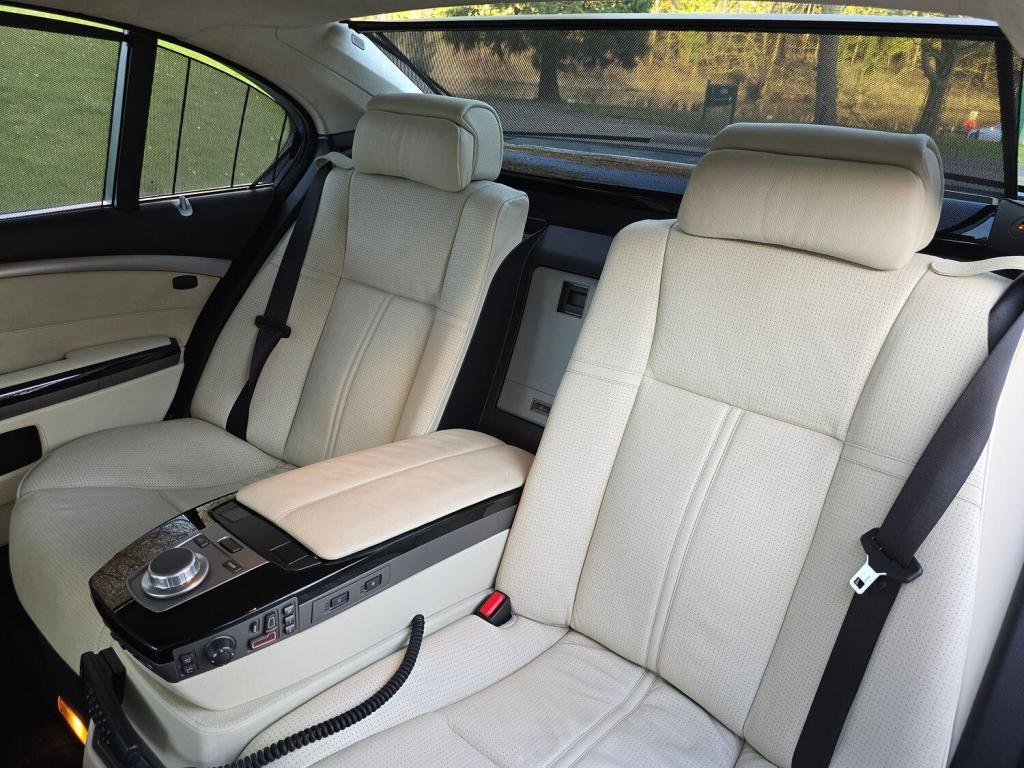 BMW 7 SERIES 6.0 760Li 2006