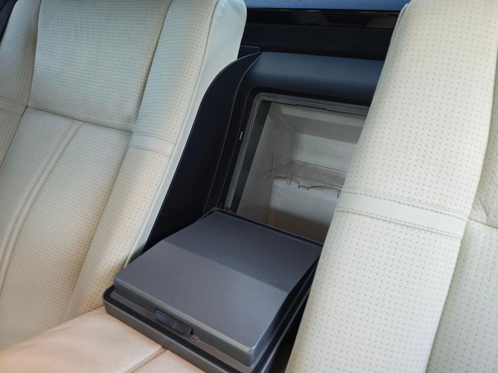 BMW 7 SERIES 6.0 760Li 2006