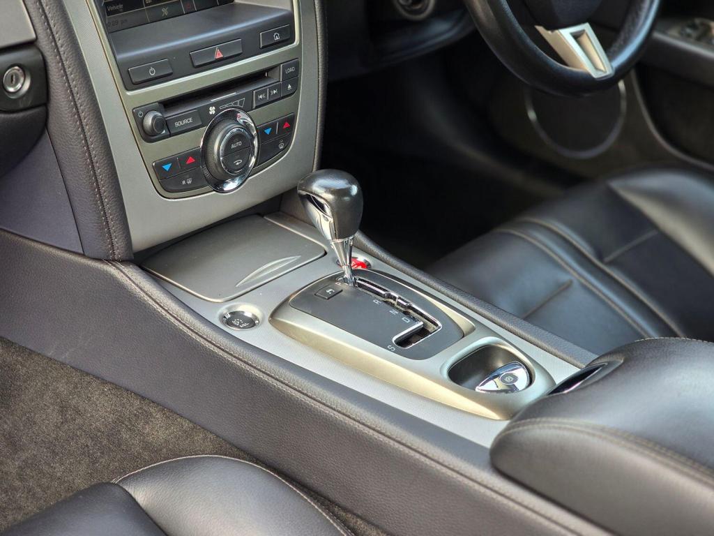 JAGUAR XK 4.2 V8 2006