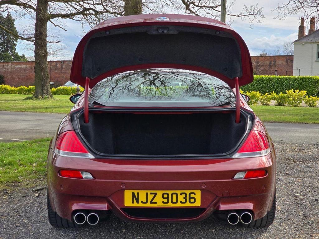 BMW M6 5.0 M6 Coupe 2006