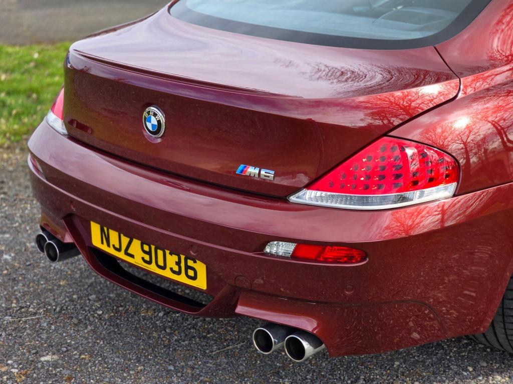 BMW M6 5.0 M6 Coupe 2006