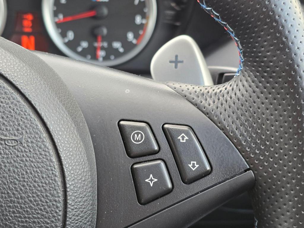 BMW M6 5.0 M6 Coupe 2006