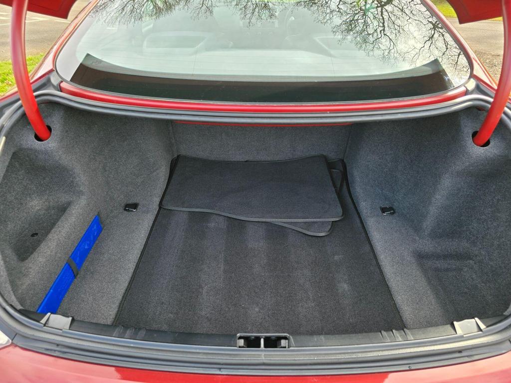 BMW M6 5.0 M6 Coupe 2006