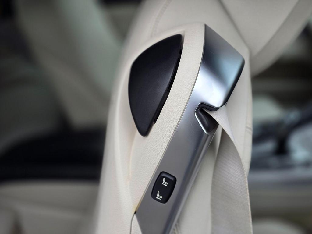 BMW 6 SERIES 3.0 640d M Sport Coupe 2013