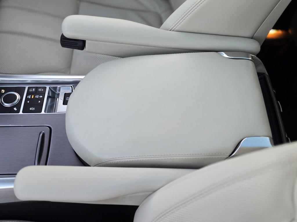 LAND ROVER RANGE ROVER SPORT 3.0 SD V6 HSE 2016