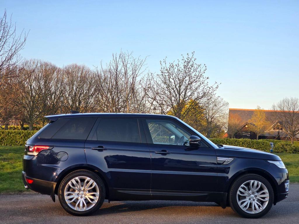LAND ROVER RANGE ROVER SPORT 3.0 SD V6 HSE 2016