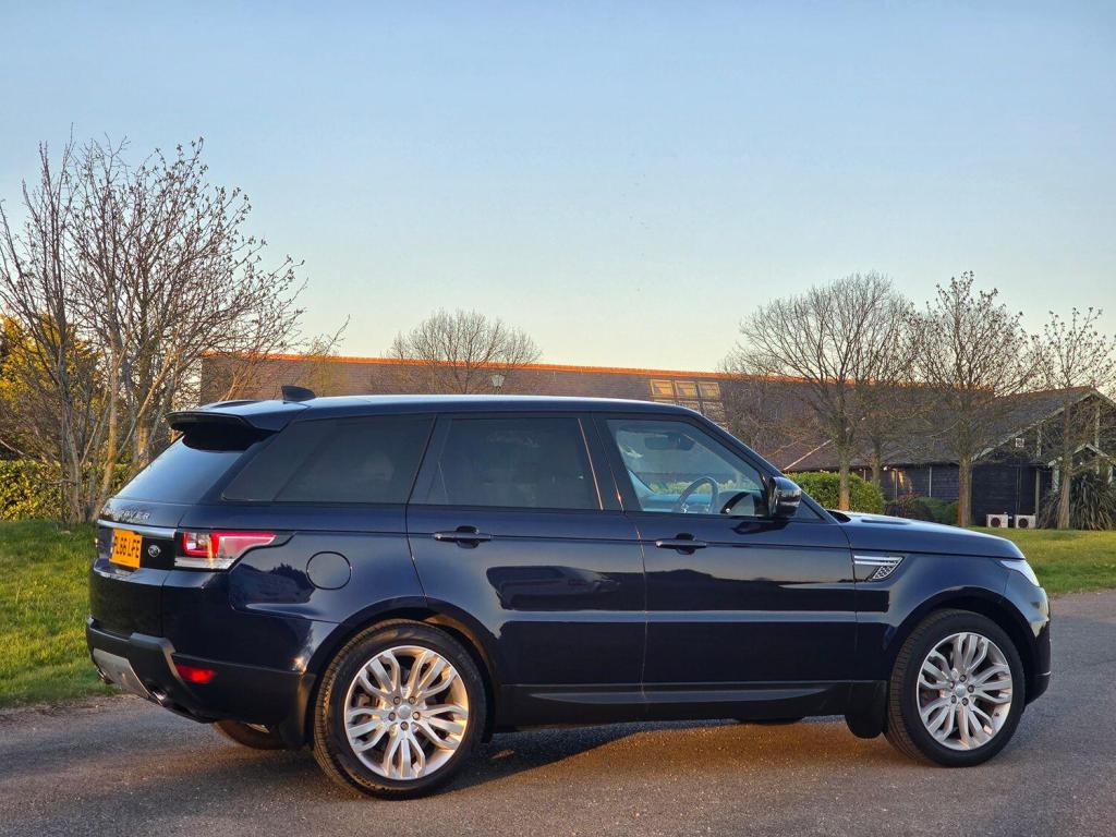 LAND ROVER RANGE ROVER SPORT 3.0 SD V6 HSE 2016