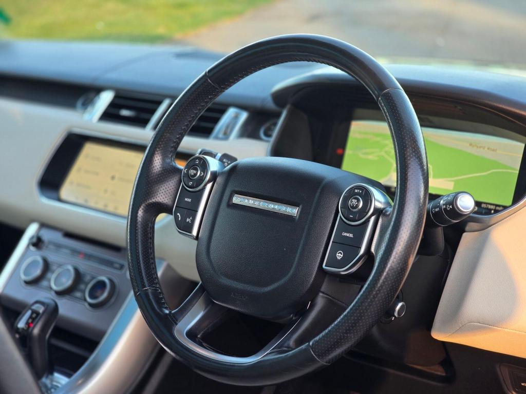 LAND ROVER RANGE ROVER SPORT 3.0 SD V6 HSE 2016