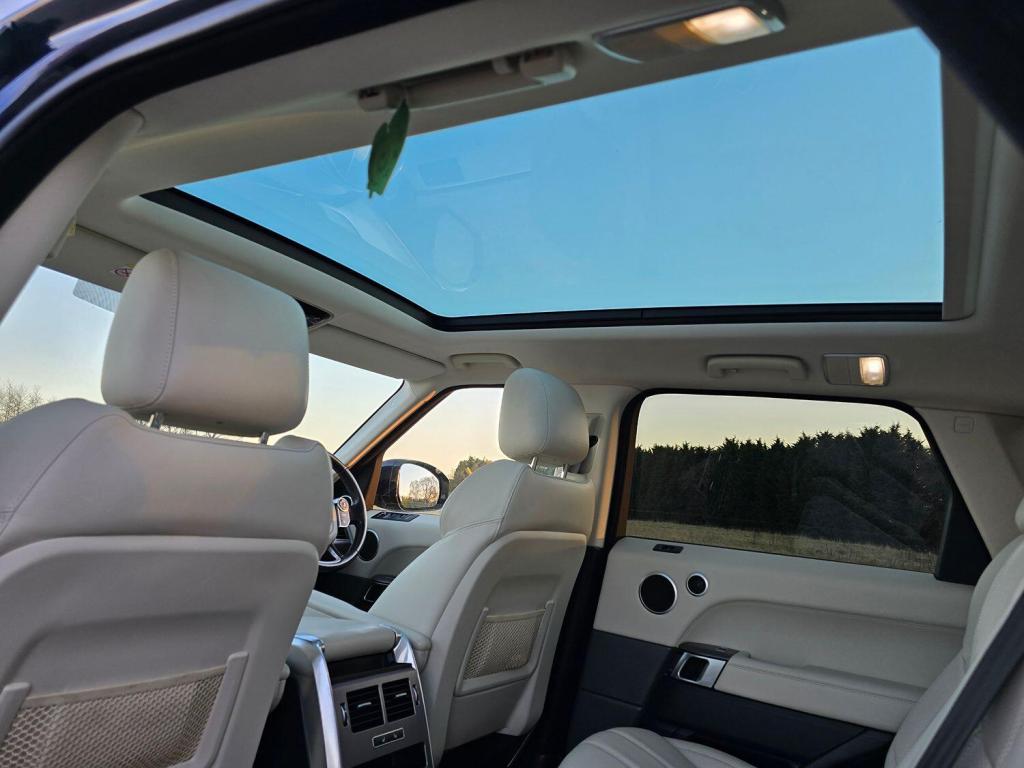 LAND ROVER RANGE ROVER SPORT 3.0 SD V6 HSE 2016