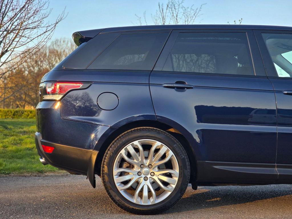 LAND ROVER RANGE ROVER SPORT 3.0 SD V6 HSE 2016