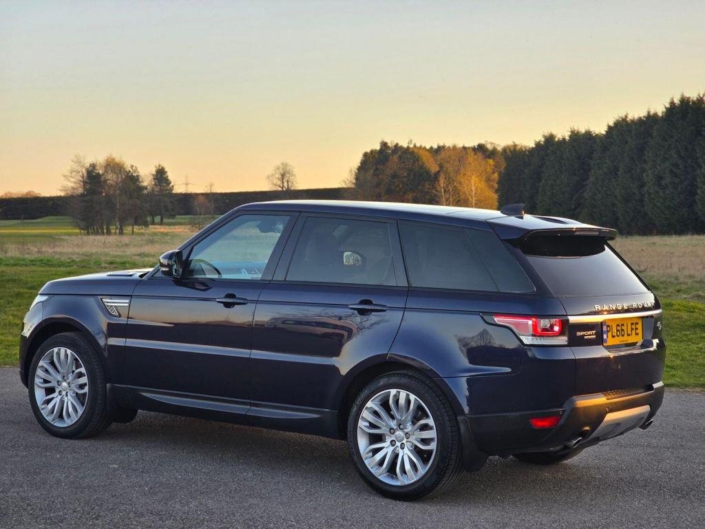LAND ROVER RANGE ROVER SPORT 3.0 SD V6 HSE 2016