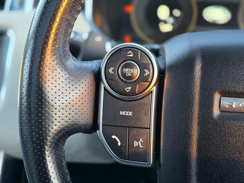 LAND ROVER RANGE ROVER SPORT 3.0 SD V6 HSE 2016