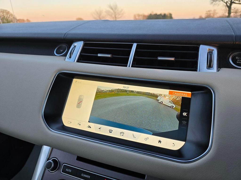 LAND ROVER RANGE ROVER SPORT 3.0 SD V6 HSE 2016