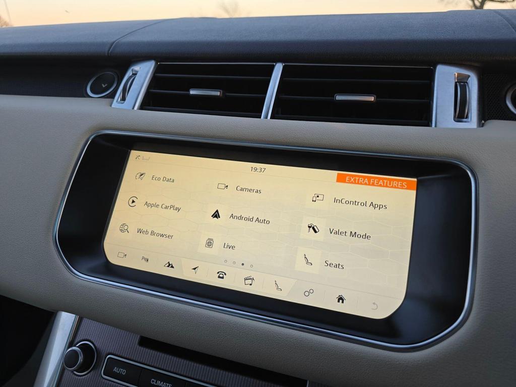 LAND ROVER RANGE ROVER SPORT 3.0 SD V6 HSE 2016