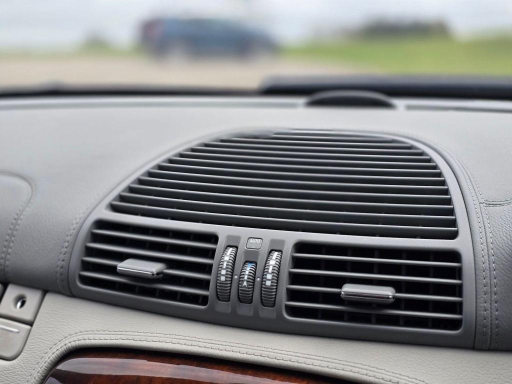 MERCEDES-BENZ CL 5.0 CL500 2004