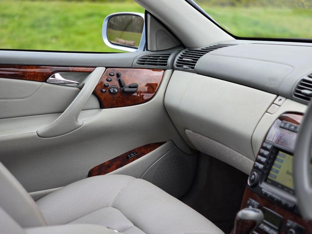 MERCEDES-BENZ CL 5.0 CL500 2004