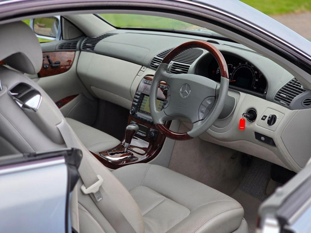 MERCEDES-BENZ CL 5.0 CL500 2004