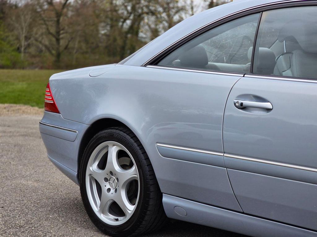 MERCEDES-BENZ CL 5.0 CL500 2004