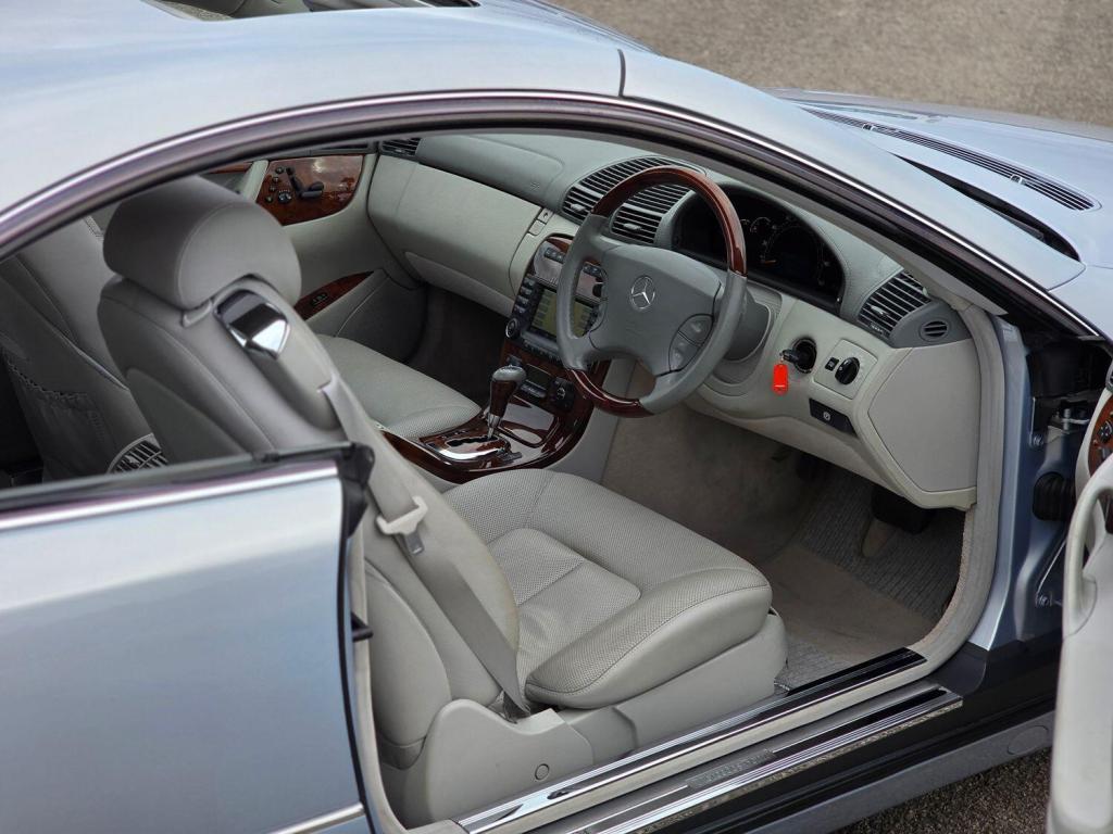 MERCEDES-BENZ CL 5.0 CL500 2004