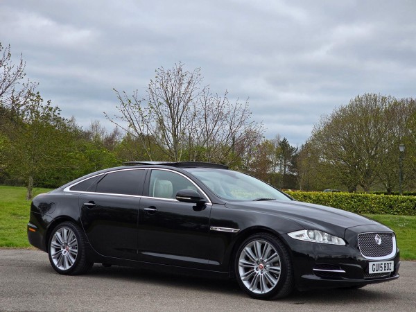 View JAGUAR XJ 3.0 d V6 Portfolio