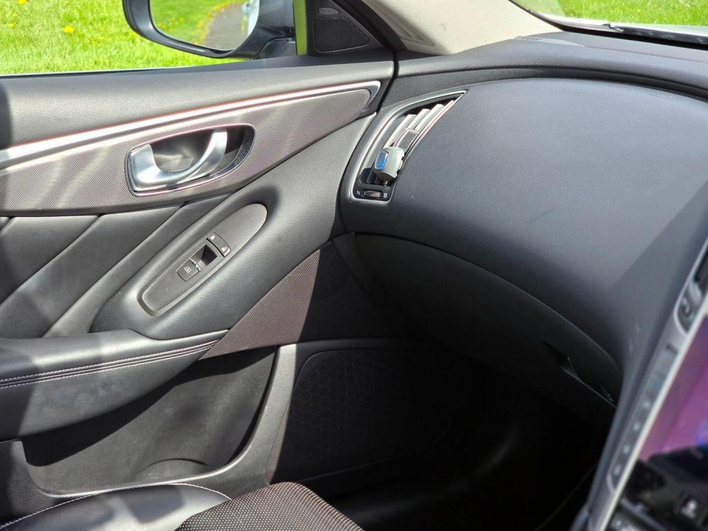 INFINITI Q50 2.2 d Sport 2014