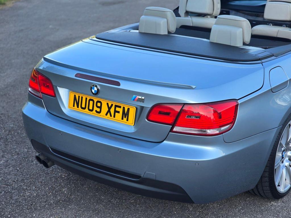 BMW 3 SERIES 3.0 330d M Sport Convertible 2009