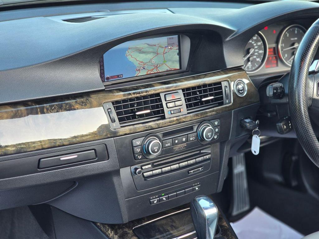 BMW 3 SERIES 3.0 330d M Sport Convertible 2009
